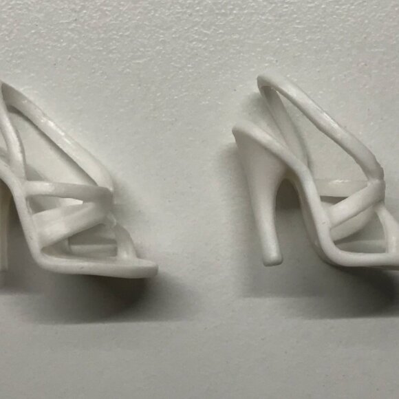 Barbie - white sandal heels - fits model muse feet - Picture 2 of 2